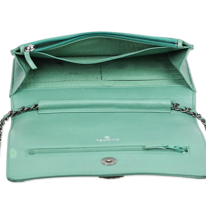 Chanel Green Chevron Quilted Calfskin Braided Boy Wallet On Chain