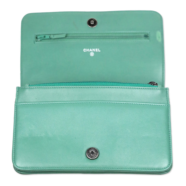 Chanel Green Chevron Quilted Calfskin Braided Boy Wallet On Chain