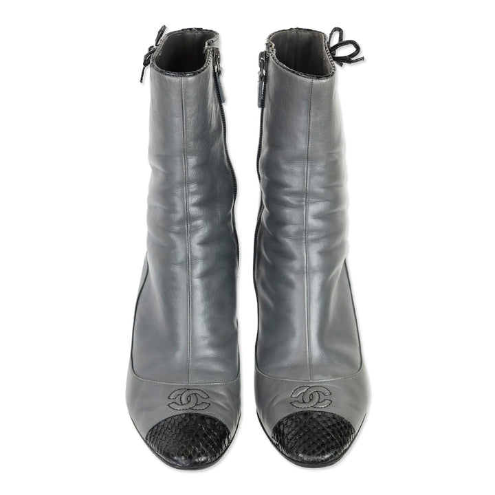 Chanel Grey Calfskin Leather Snakeskin Cap Toe Bow Ankle Boots
