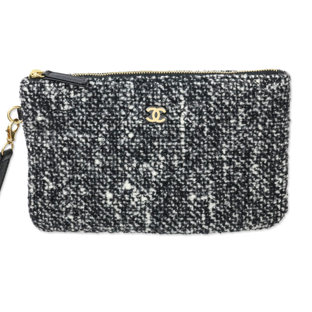 Chanel Grey/Black 22 Tweed Hobo Bag