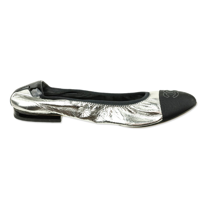 Chanel Metallic Silver & Black CC Ballerina Flats