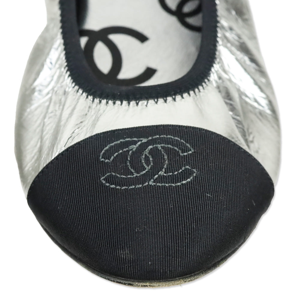 Chanel Metallic Silver & Black CC Ballerina Flats