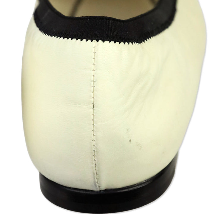 Chanel Off White CC  Moccasin Slip-On Loafers