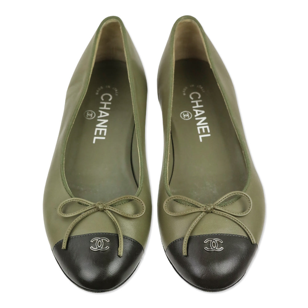 Chanel Olive Green/Brown Lambskin Cap Toe CC Plaque Bow Ballet Flats