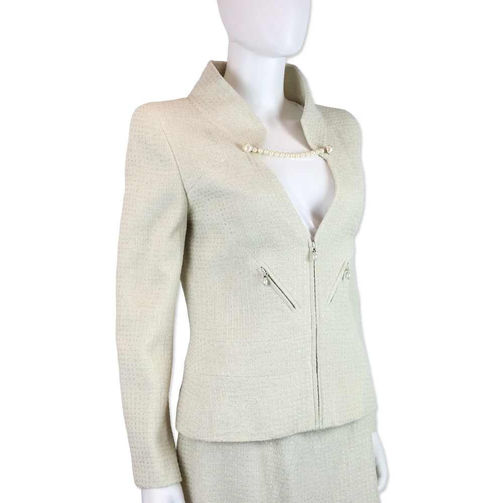 Chanel Spring 2001 Ivory/Metallic Silver Pearl Tweed Suit Jacket & Skirt