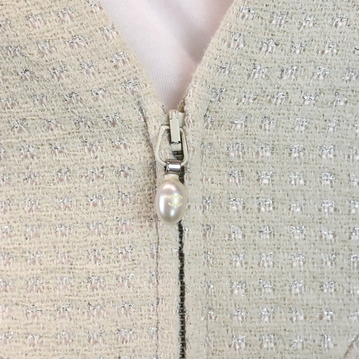 Chanel Spring 2001 Ivory/Metallic Silver Pearl Tweed Suit Jacket & Skirt