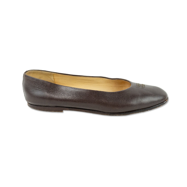 Chanel Vintage Brown Pebbled Leather Interlocking CC Logo Flats