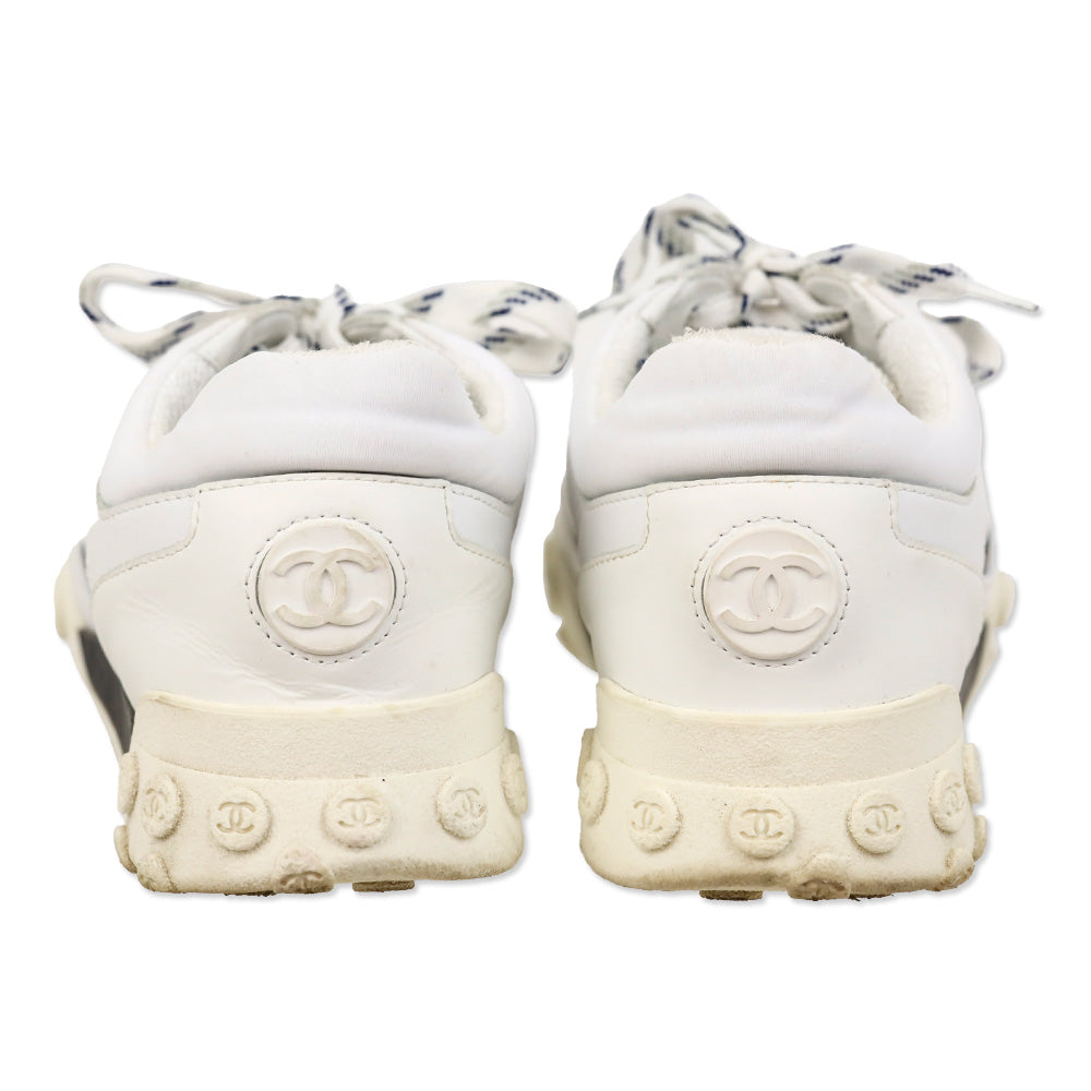 Chanel White Calfskin/Mesh/Lycra Interlocking CC Logo Low Top Sneakers