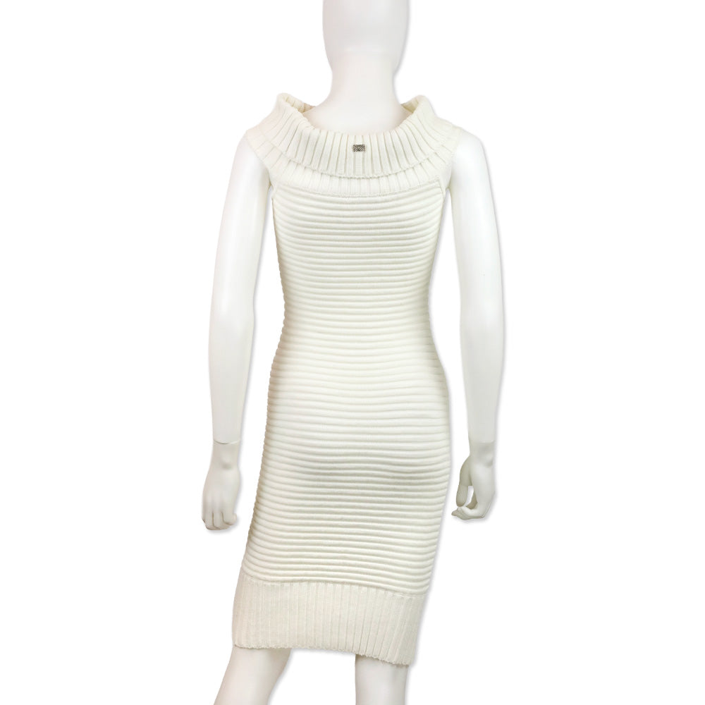 Chanel Spring 2009 White Ribbed Knit Cotton-Blend Off-The-Shoulder Sweater Dress