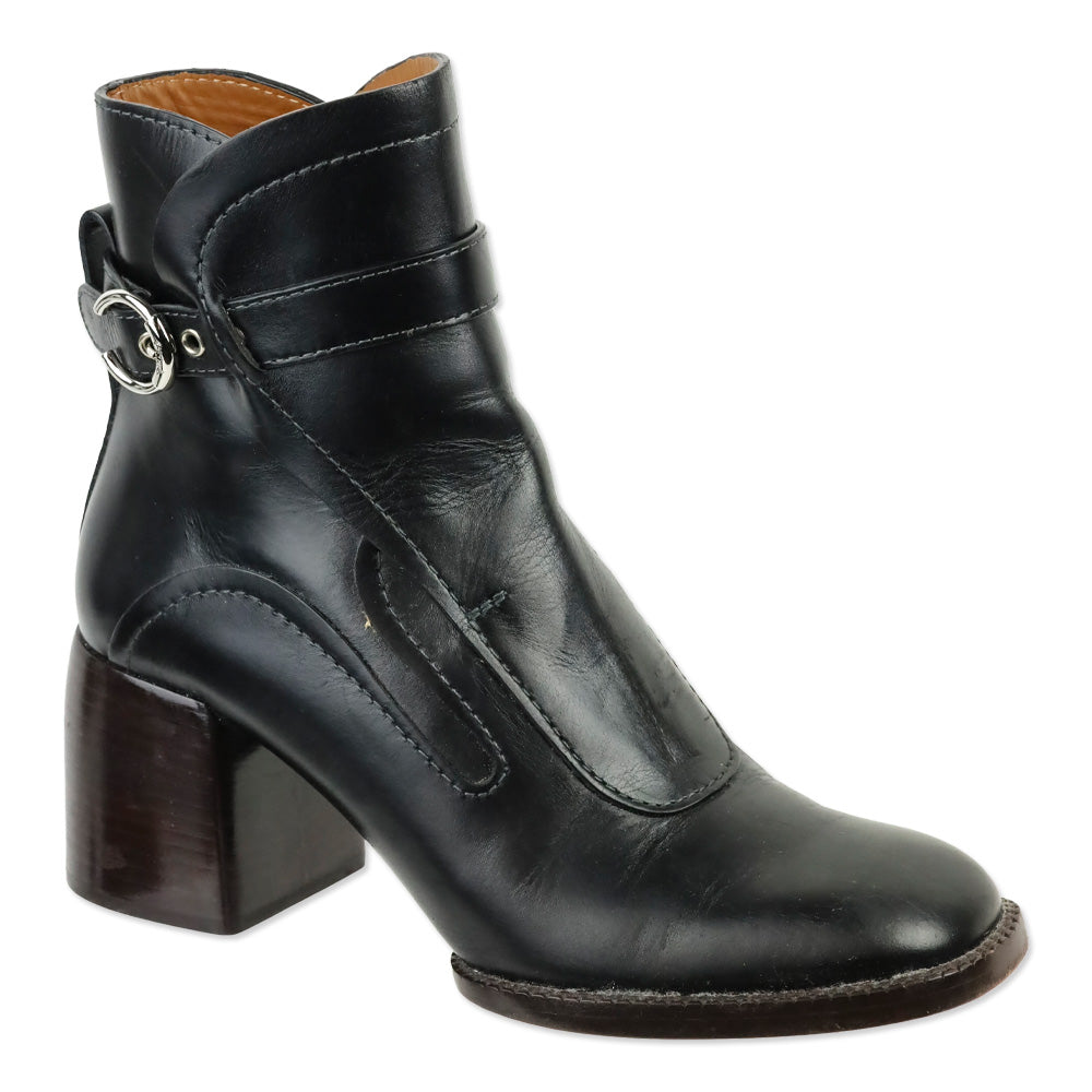 Chloé Black Leather Gaile Buckle Ankle Boots