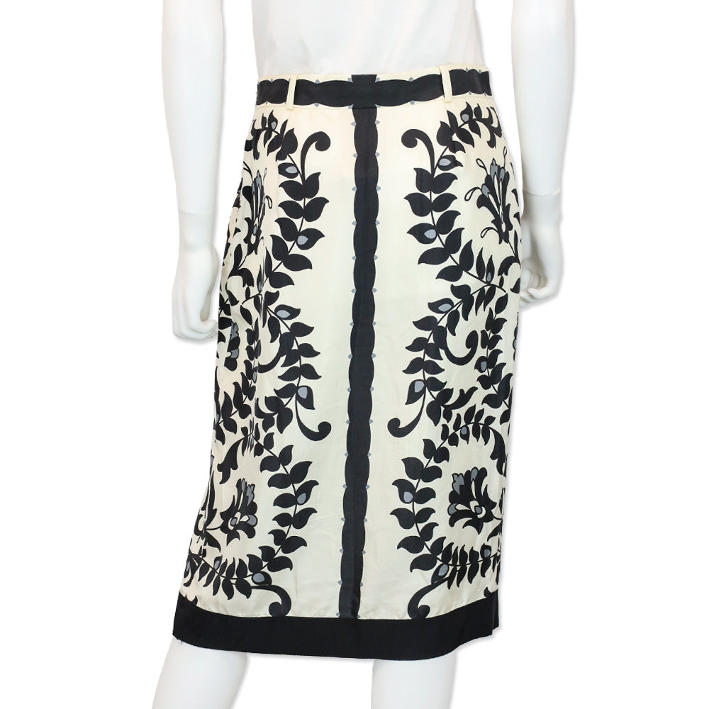 Chloé Black/White Silk Floral Print Midi Skirt