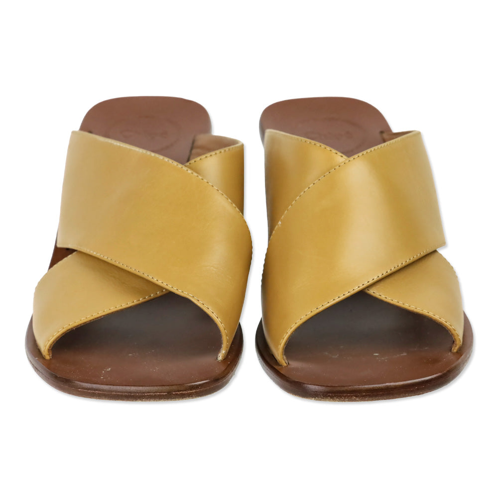 Chloé Laia Tan Leather Block-Heeled Mule Sandal