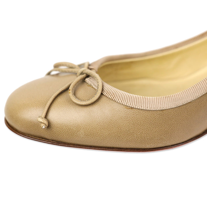 Christian Louboutin Nude Leather Marcia Balla 45 Bow Pumps