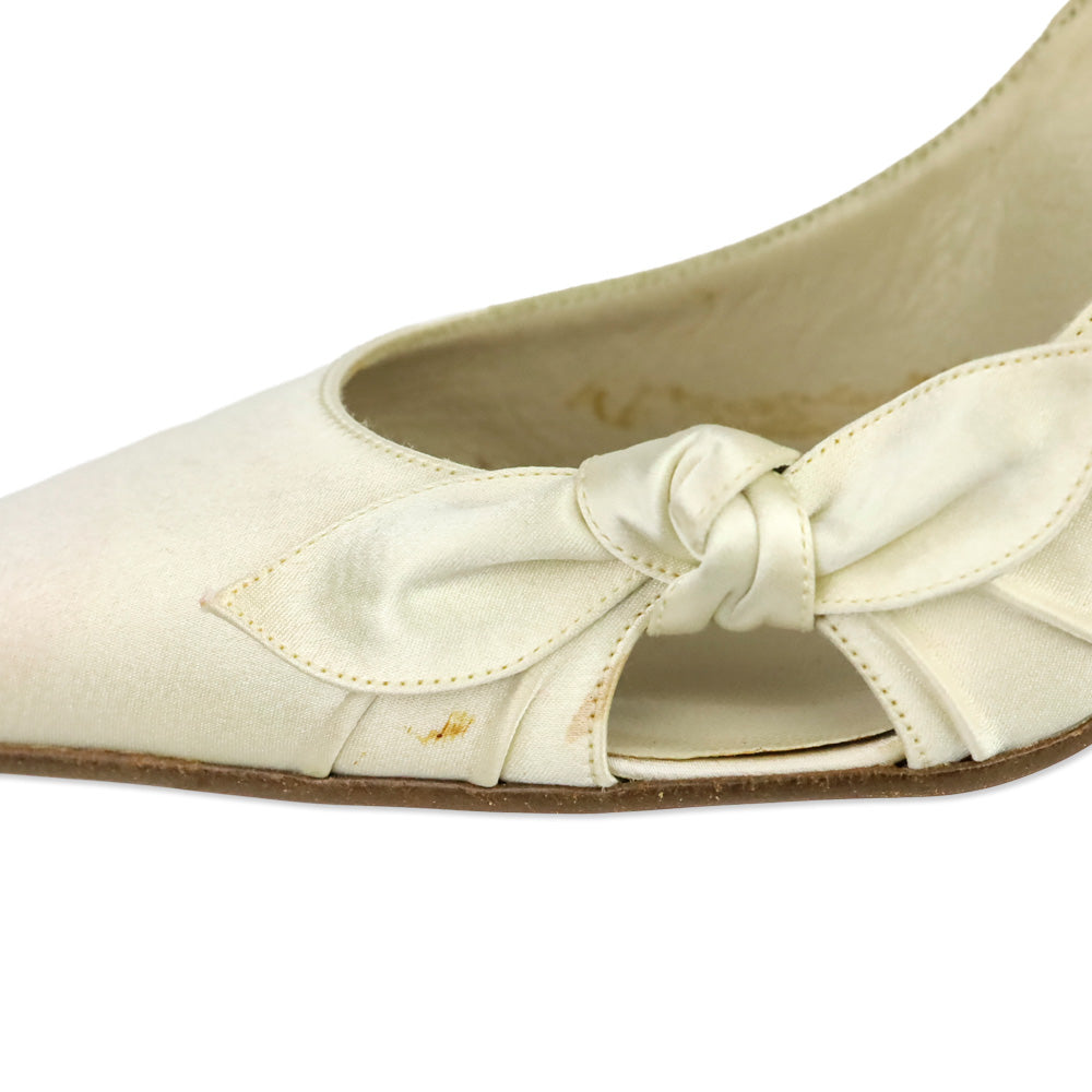 Christian Louboutin White Crepe Bow Slingback Pumps