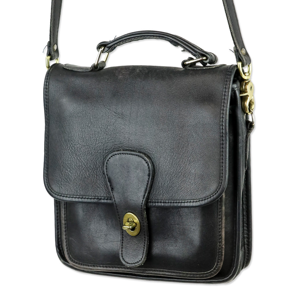 Coach Vintage 5130 Black Leather Gold Hardware Station Bag