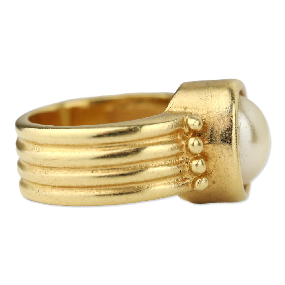 DG© Gold-Tone Oval Faux-Pearl Stone Ring
