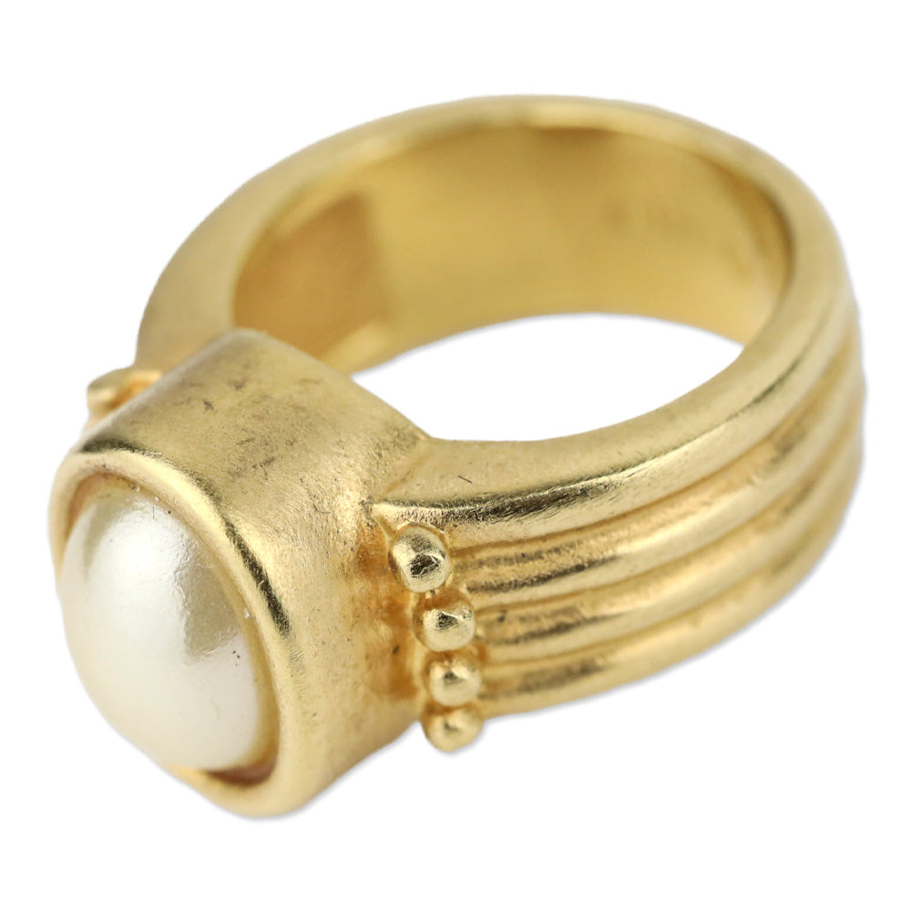 DG© Gold-Tone Oval Faux-Pearl Stone Ring