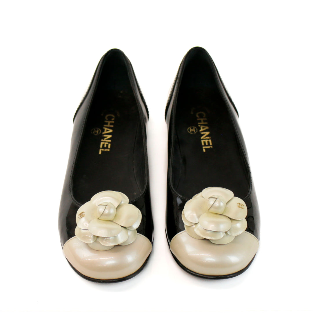 Chanel Black & Cream Patent Leather CC Camellia Ballet Flats