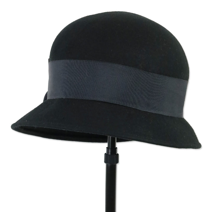 Eric Javits Black Wool Hat with Ribbon Bow