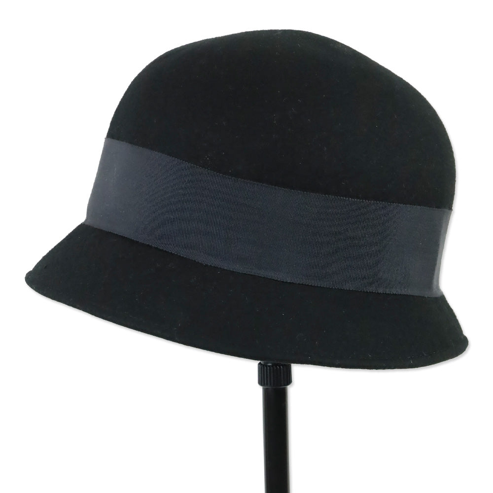 Eric Javits Black Wool Hat with Ribbon Bow