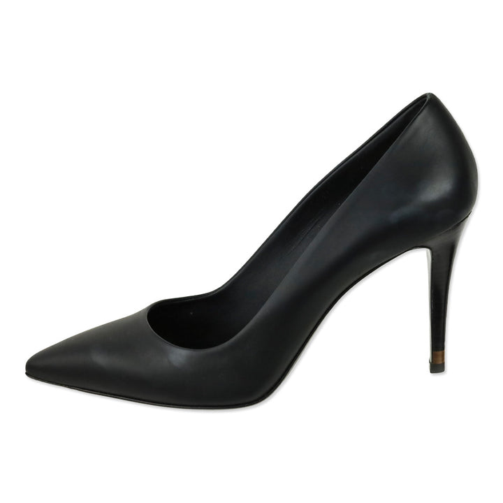 Fendi Black Calf Leather Pointed Toe Pumps