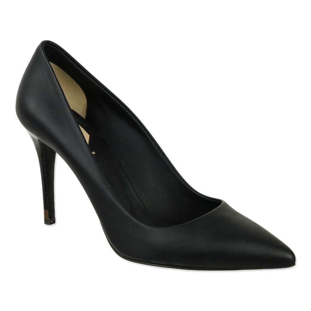 Fendi Black Calf Leather Pointed Toe Pumps