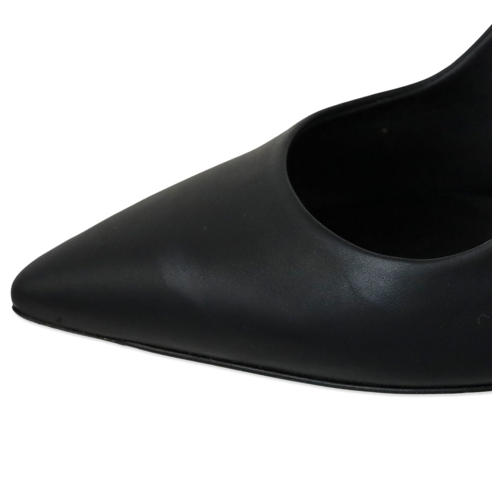 Fendi Black Calf Leather Pointed Toe Pumps