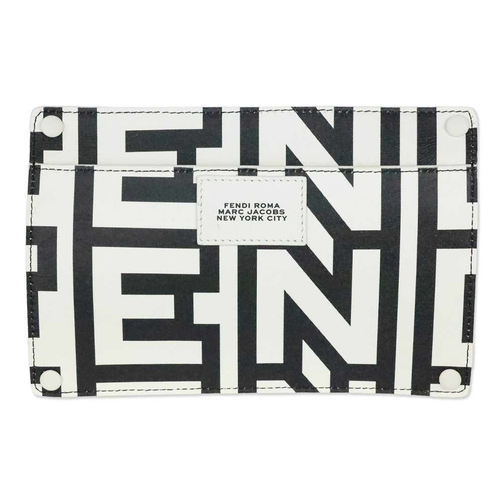 Fendi by Marc Jacobs White Leather Peekaboo ISeeU Medium Bag