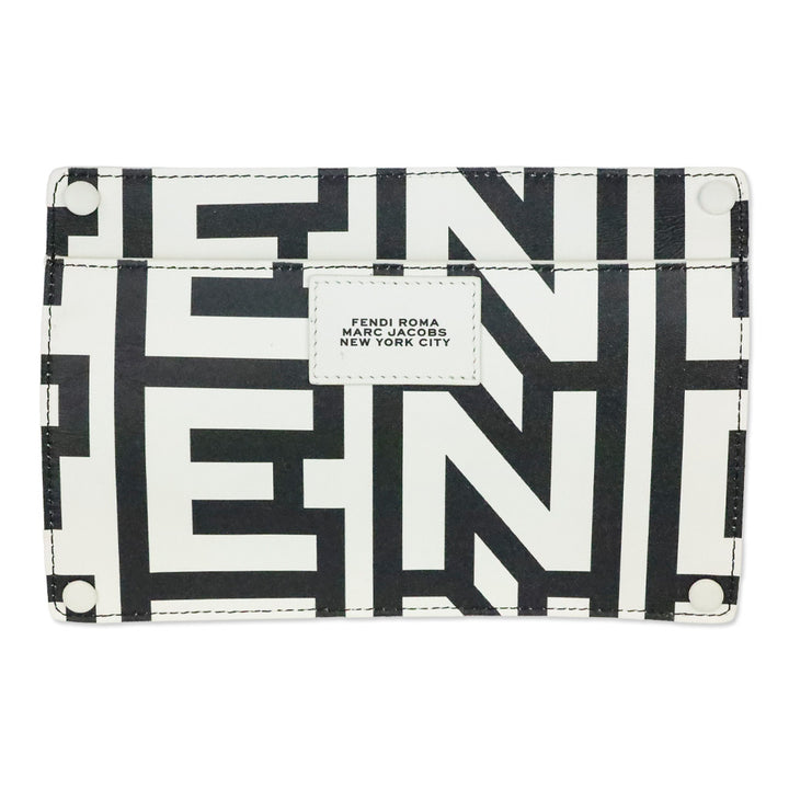 Fendi by Marc Jacobs White Leather Peekaboo ISeeU Medium Bag