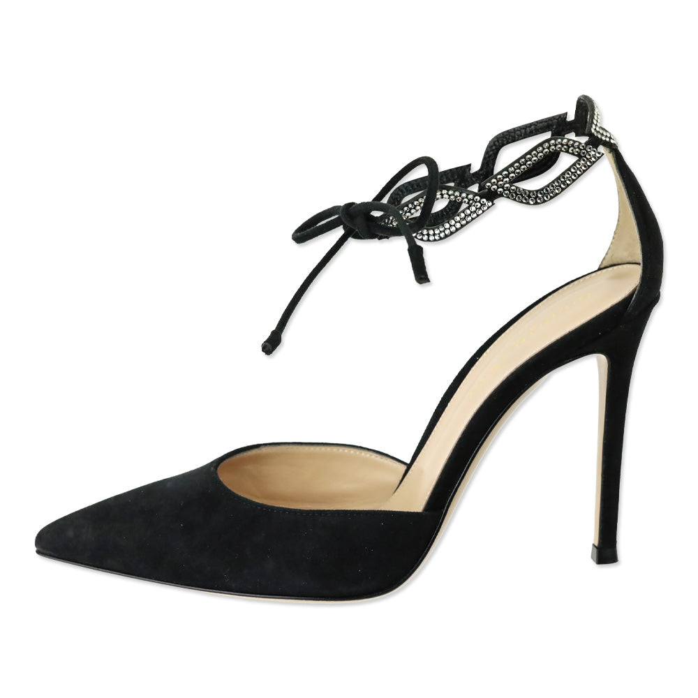 Gianvito Rossi Freya Black Suede Pumps