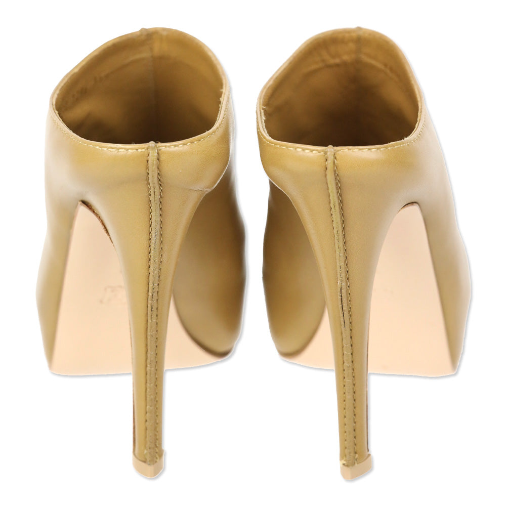 Gianvito Rossi Tan Leather Peep Toe Mules