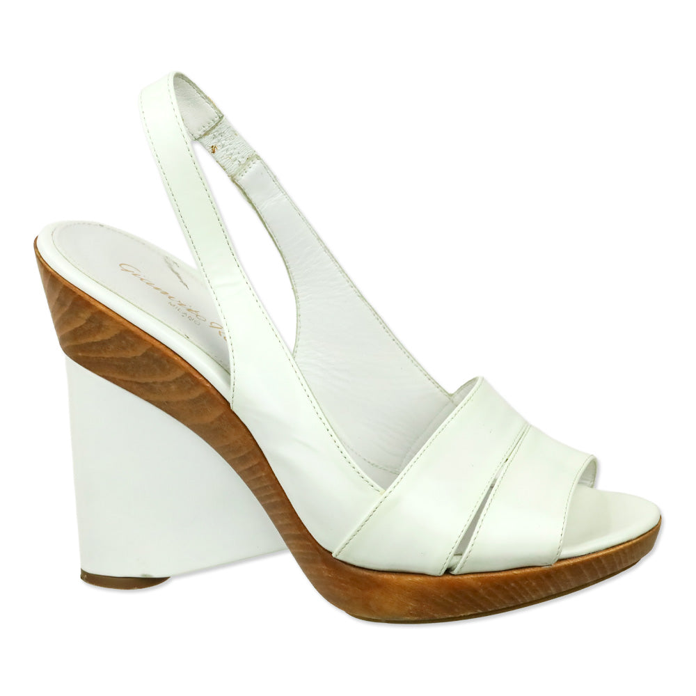 Gianvito Rossi White Patent Leather Slingback Wood Wedge Platform Sandal