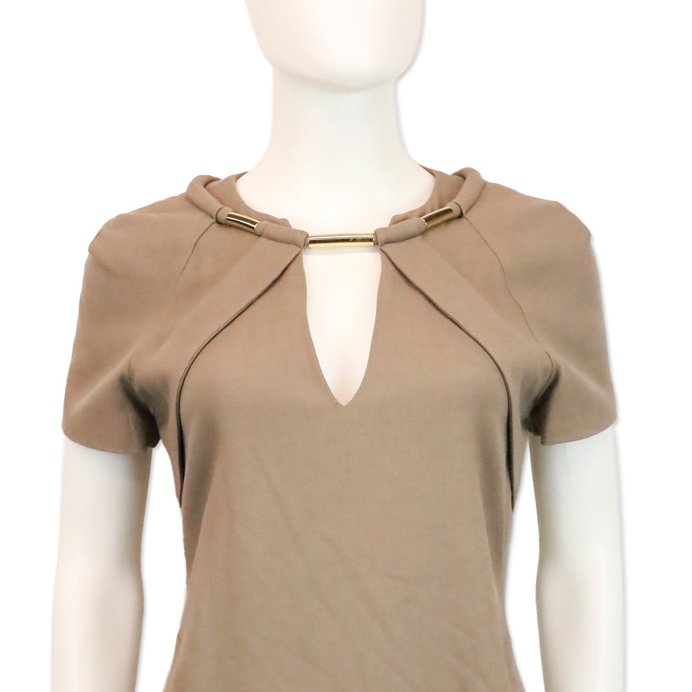 Gucci 2010 Taupe Wool Blend Short Sleeve Gold V-Neck Dress