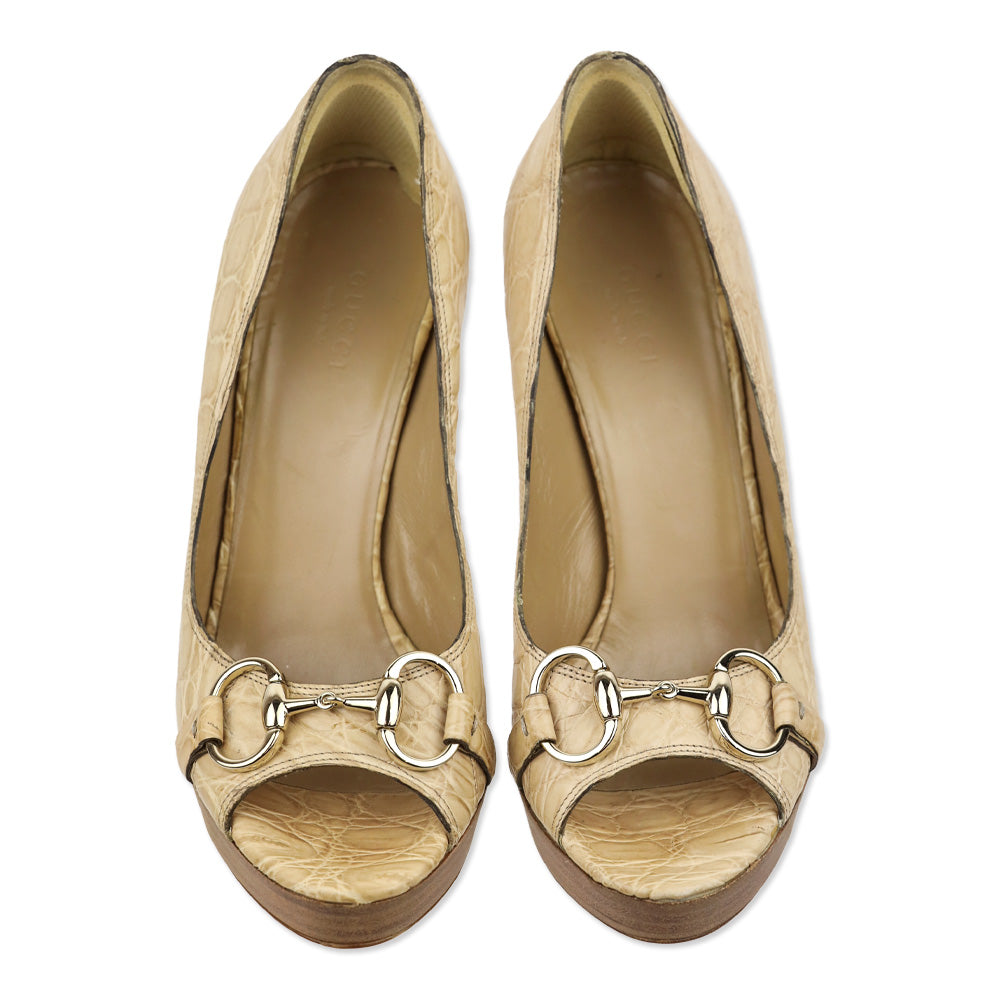 Gucci Beige Croc Leather Horsebit Peep Toe Pump