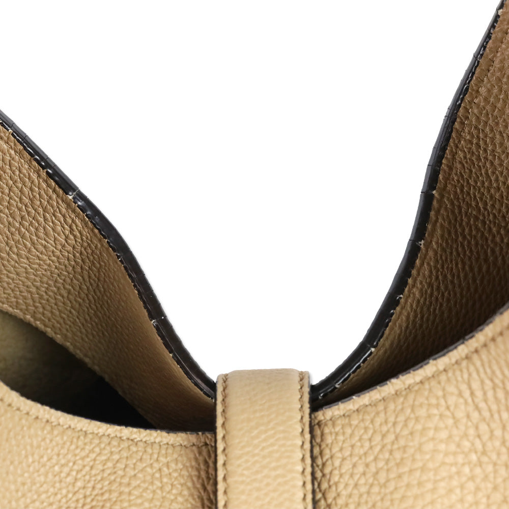 Gucci Beige Pebble Leather Piston Lock Soft Jackie Hobo Bag