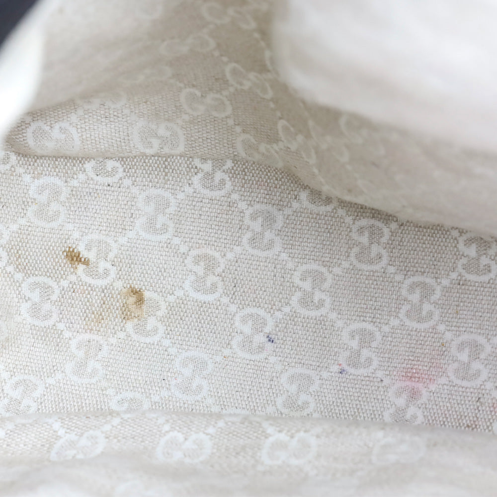 Gucci Black Grained Leather Diana Medium Shoulder Bag