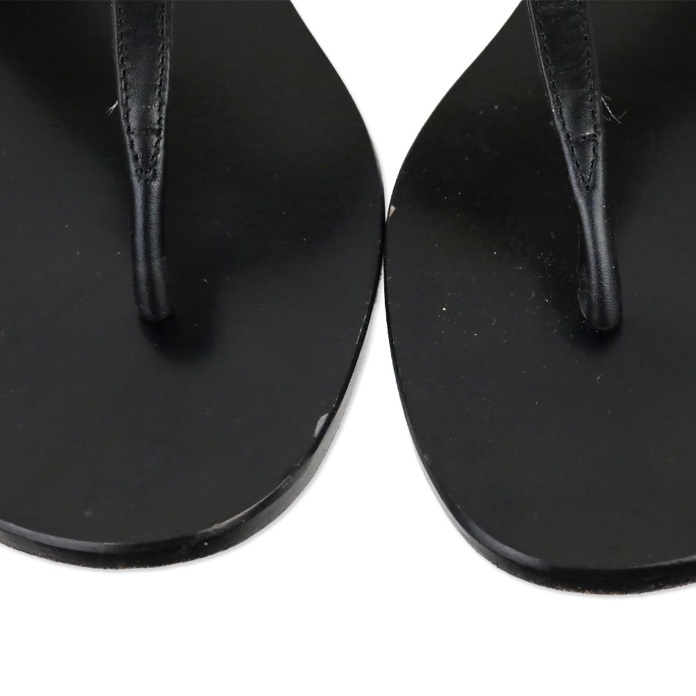 Gucci Black Leather GG Marmont T-Strap Thong Sandals