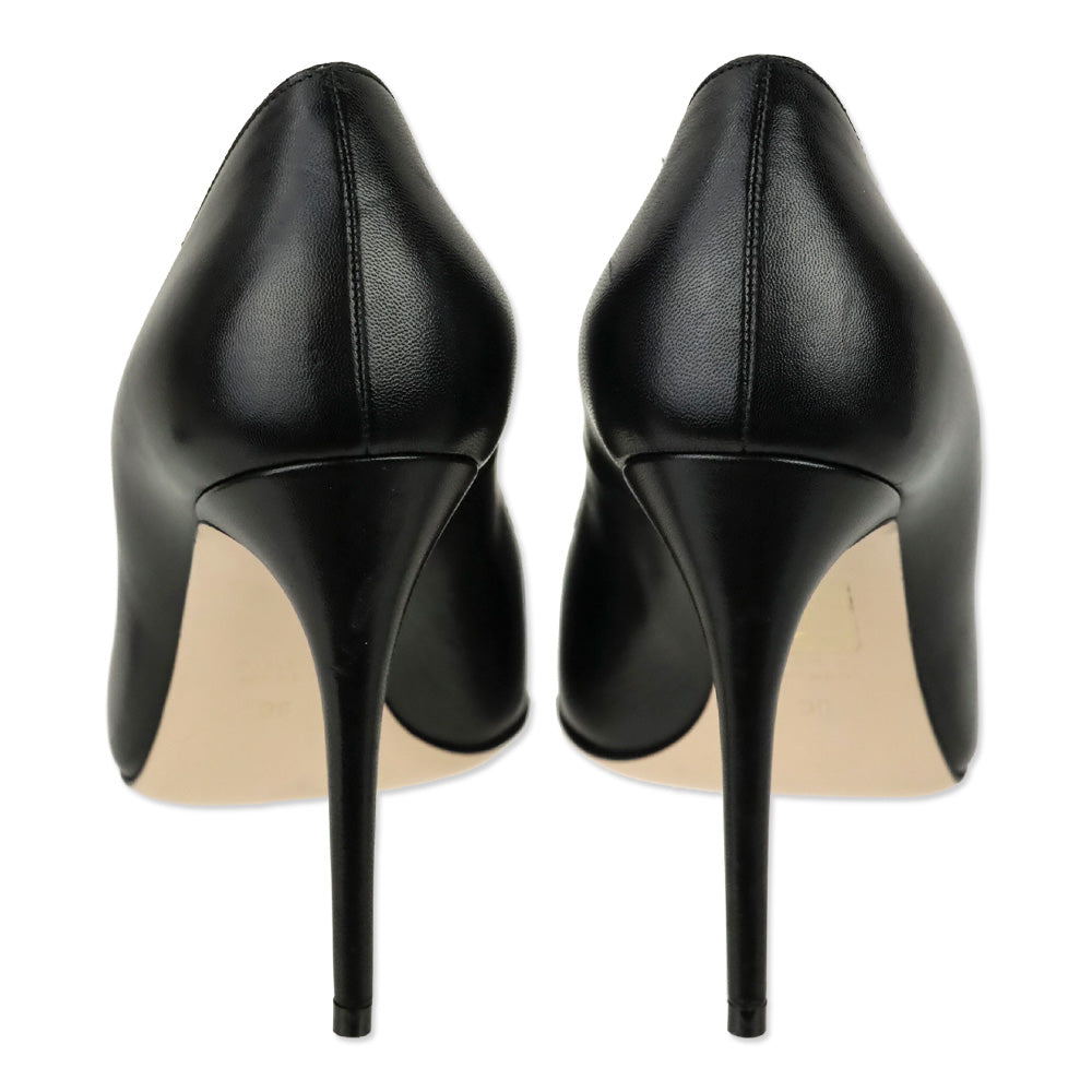Gucci Black Leather Willow Scalloped GG Pearl Pumps