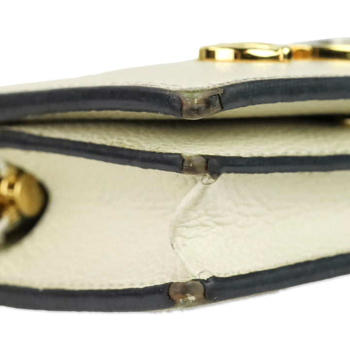 Gucci Ivory Pebble Leather Zumi Wallet on Chain