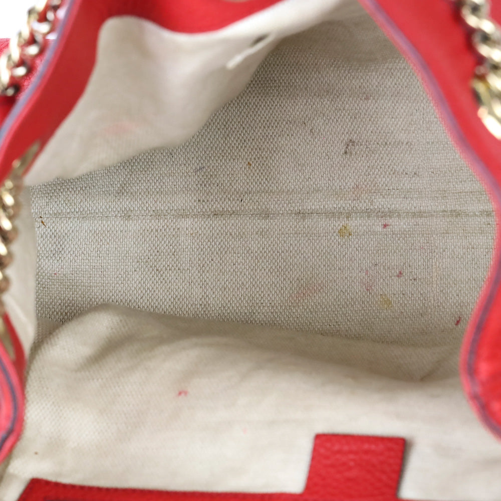 Gucci Red Pebbled Leather Soho Chain Tote Bag