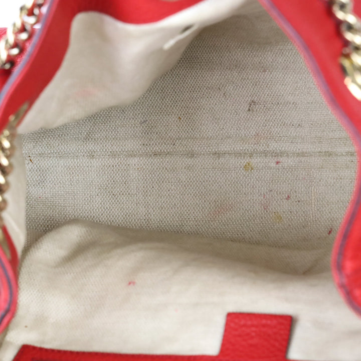 Gucci Red Pebbled Leather Soho Chain Tote Bag