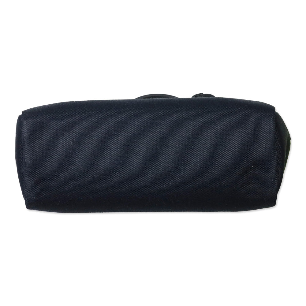 Hermès Black Noir Toile Militaire Vache Hunter Gold Hardware Herbag Zip Retourne 31 PM
