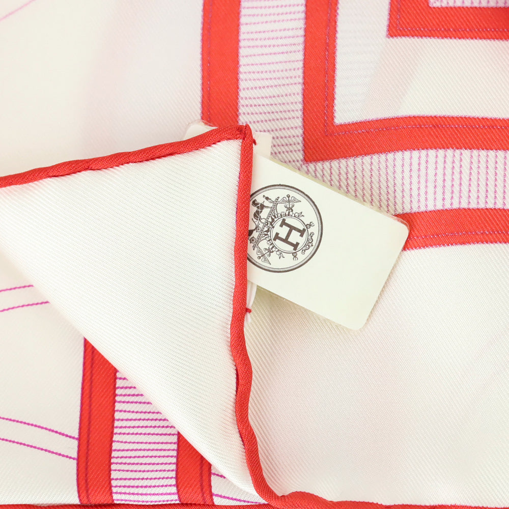 Hermès Blanc/Rouge/Mauve Les Nouveaux Amoureux de Paris Silk Scarf