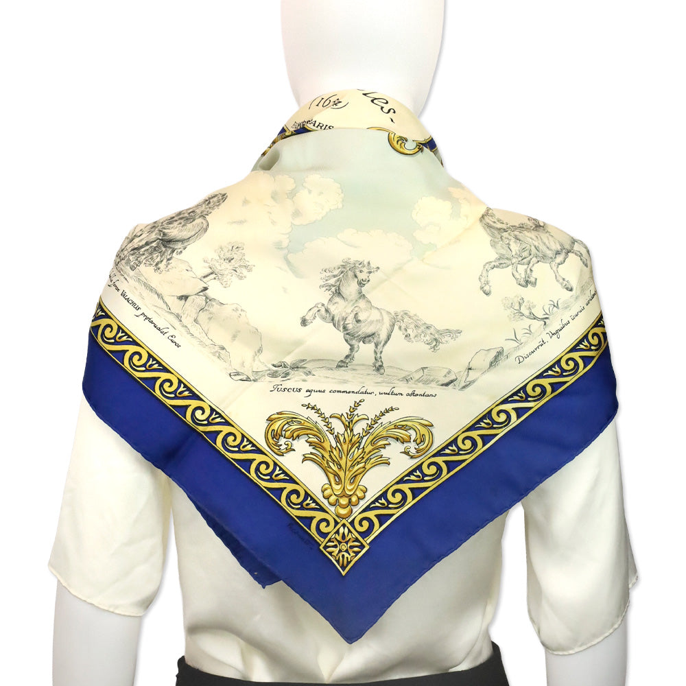 Hermès Blue/Cream Courbettes et Cabrioles Carré Silk Scarf