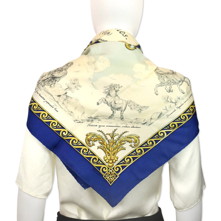 Hermès Blue/Cream Courbettes et Cabrioles Carré Silk Scarf