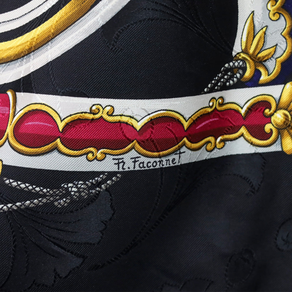 Hermès Daïmyo Princes du Soleil Levant 90cm Silk Scarf