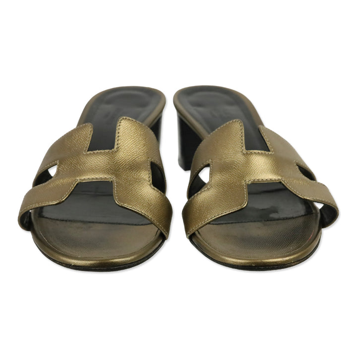 Hermès Gold Metallic Goatskin Oasis Sandals