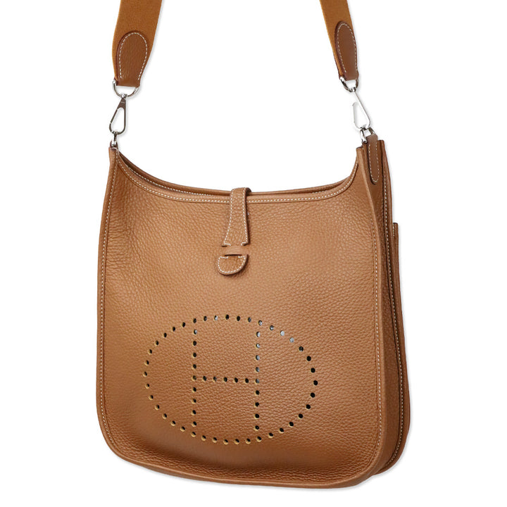 Hermès Gold Taurillon Clemence Evelyne III 29 PM in Palladium Hardware
