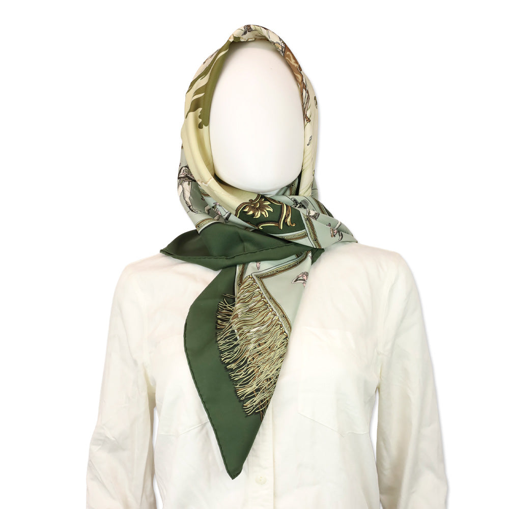 Hermès Green/Cream Les Plaisirs Du Froid by Hugo Grygkar Silk Scarf 90cm