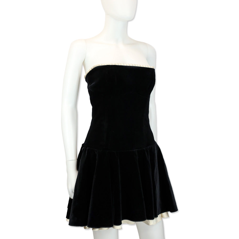 House Of CB Marilla Black Velvet Strapless Dress | DBLTKE Luxury Consignment Boutique House Of CB Marilla Black Velvet Strapless Dress | DBLTKE Luxury Consignment Boutique